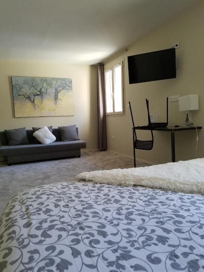 Bed and Breakfast L'Oustaou Chateau-Arnoux-Saint-Auban Zewnętrze zdjęcie